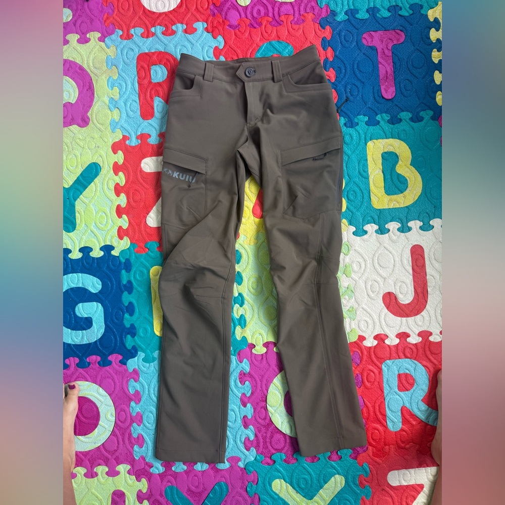 KUIU women’s ATTACK PANT size 2